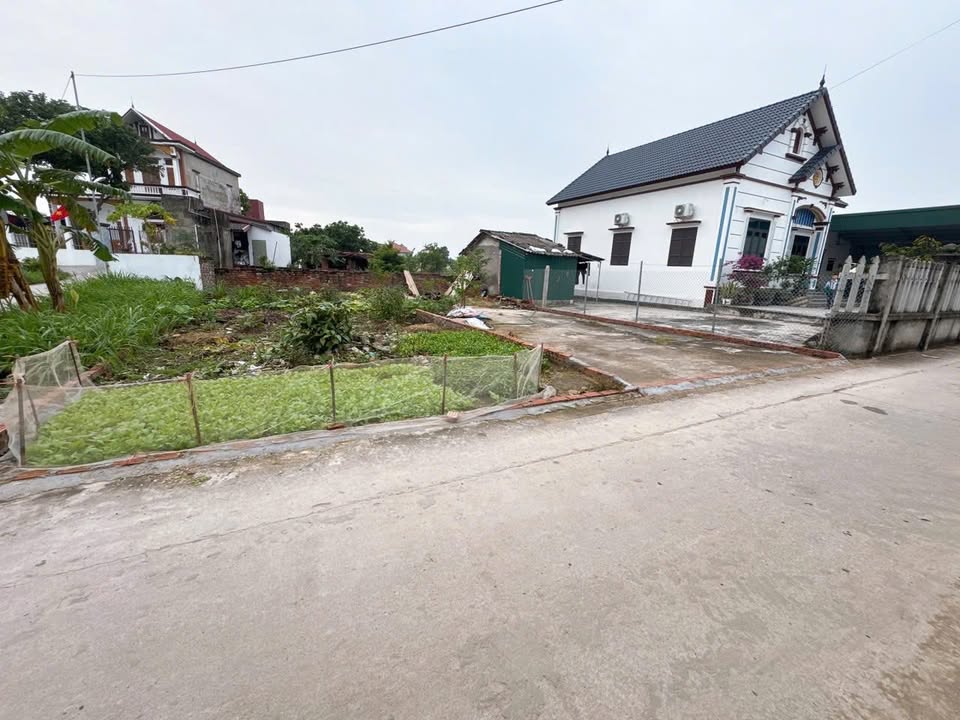 Đất nền Trung Chính Lương Tài Bắc Ninh 77m² giá 1.5 tỷ - Vị trí đắc địa, sổ đỏ chính chủ!