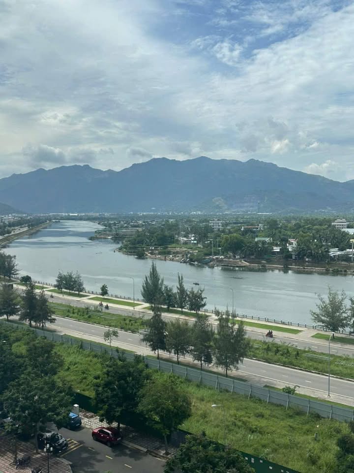 Căn hộ chung cư SSH08 Hà Quang Nha Trang 57m² giá 2.15 tỷ - Sổ đỏ chính chủ!