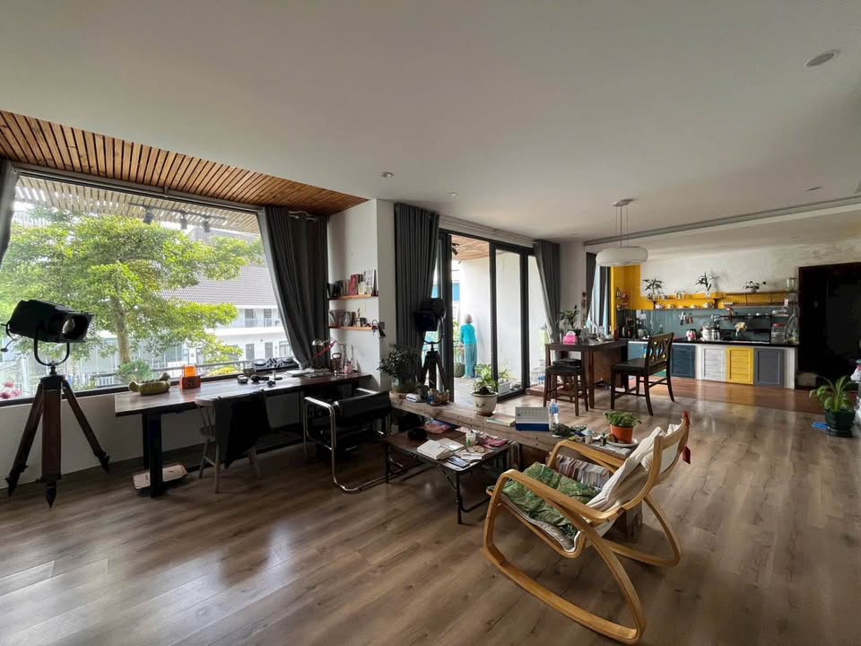 Nhà phố Lý Nam Đế, Đà Lạt 134m² giá 5 tỷ - Mặt tiền cực hiếm kinh doanh!