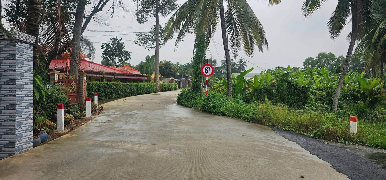 Đất thổ cư Nhị Thành Thủ Thừa 450m² giá 1.8 tỷ - Nền cao, 2 mặt tiền đường rộng!