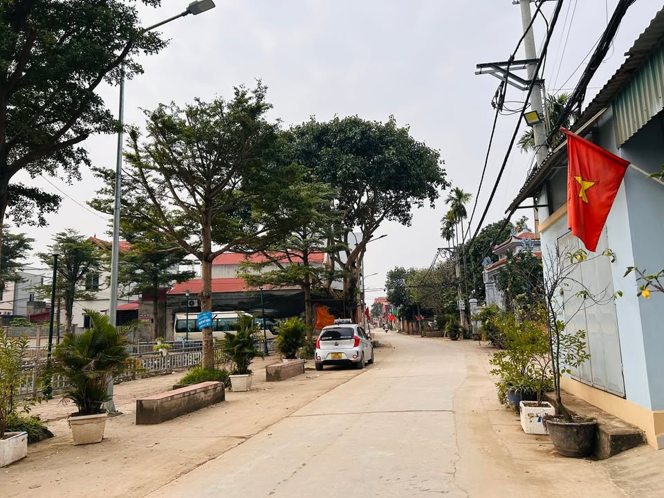 Đất nền 200m² phường Võng Xuyên, Phúc Thọ - Giá 2X triệu - Sổ đỏ chính chủ!