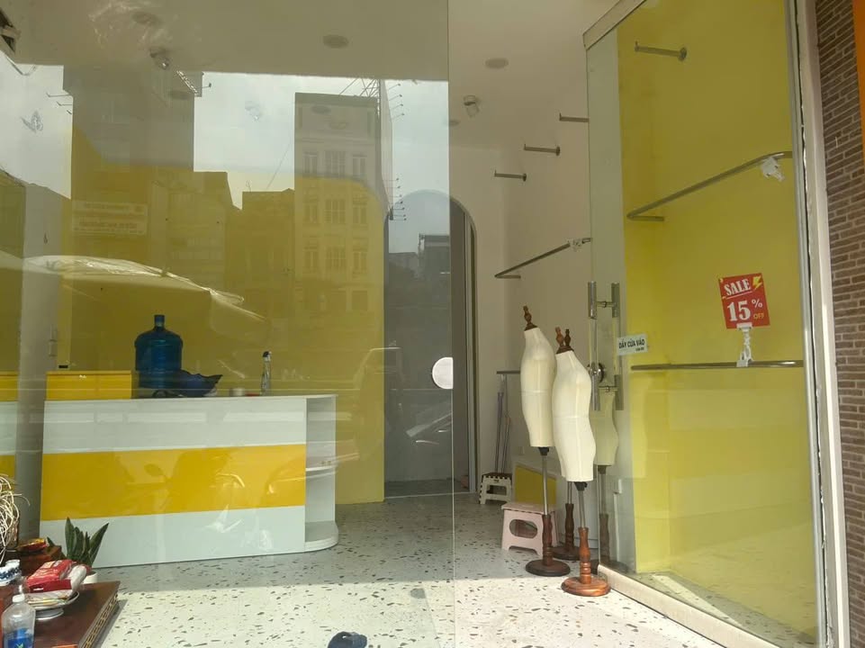 Cho thuê nhà mặt phố Tây Sơn Đống Đa 100m² giá 15 triệu - Thích hợp kinh doanh và ở