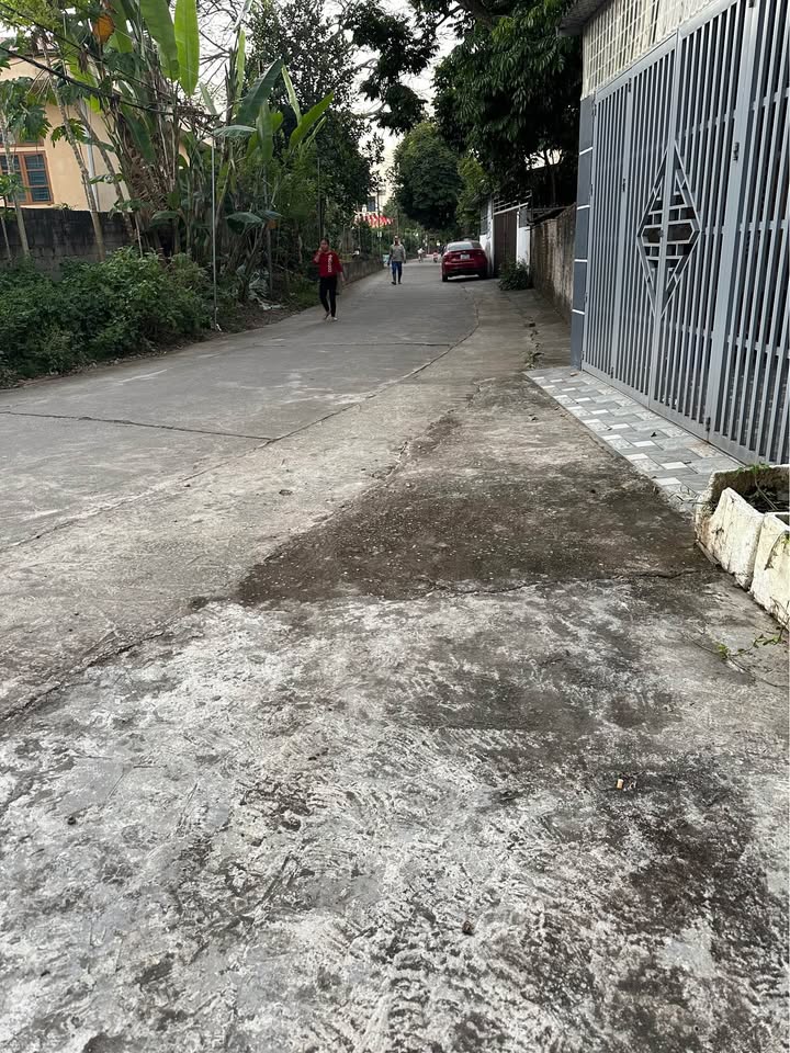 Đất Tràng Đà 99m² giá 700 triệu - Gần trường mầm non, vị trí đắc địa!