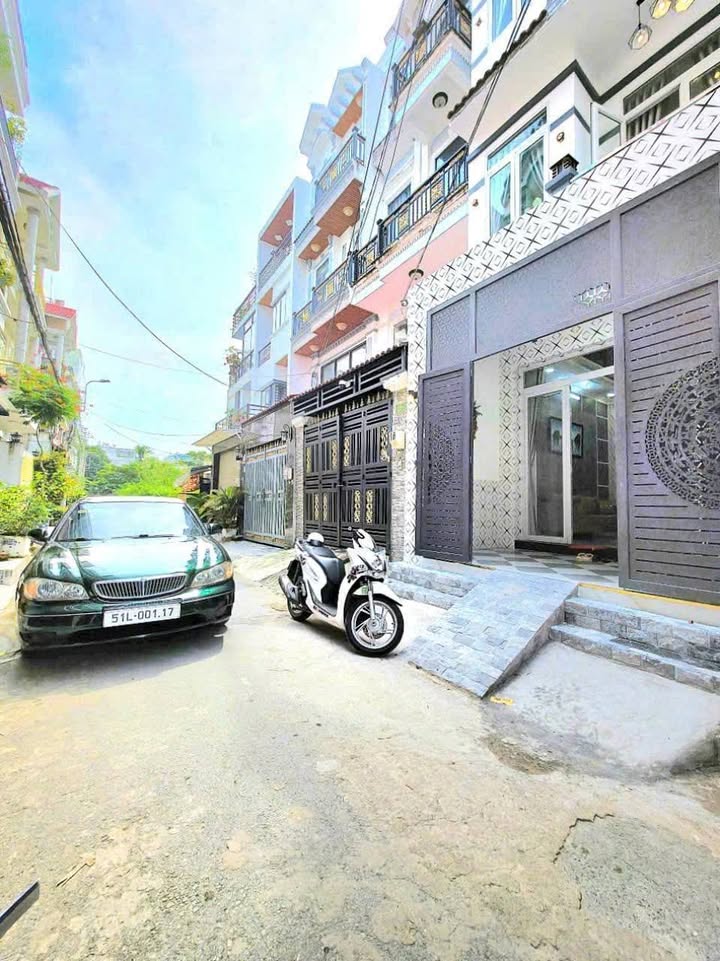 Nhà hẻm xe hơi Huỳnh Tấn Phát 50m² giá 7.2 tỷ - Chính chủ, thương lượng!