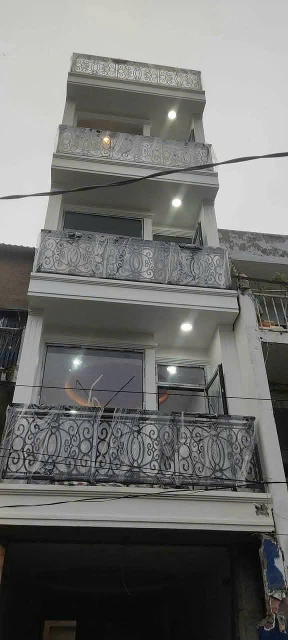 FrontHouse Lê Văn Sỹ, Quận 3, 38m² - Vị trí kinh doanh đắc địa!