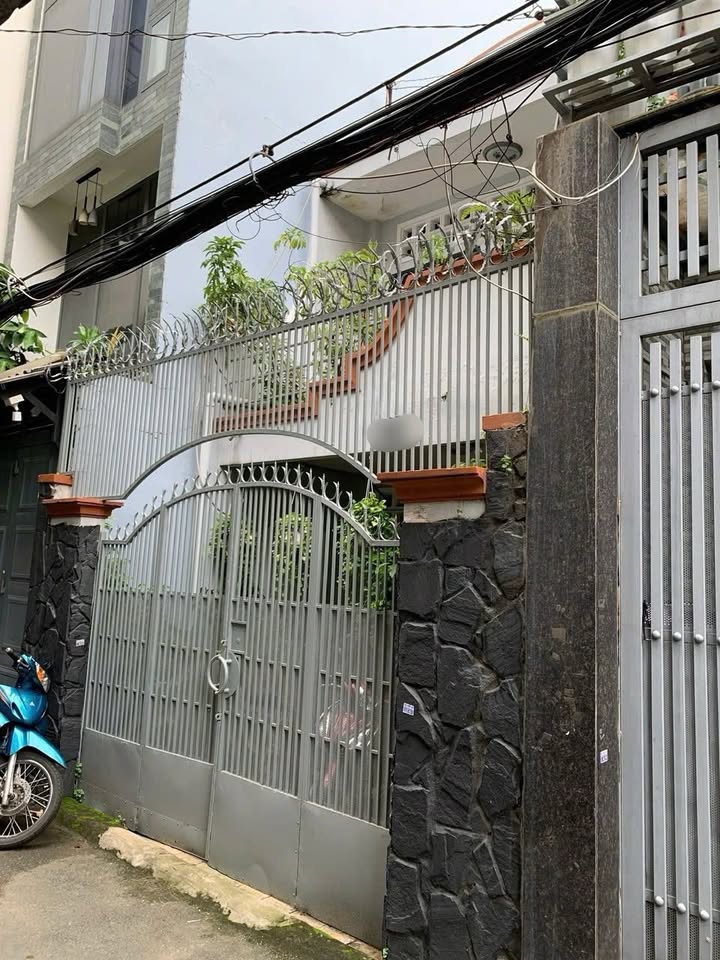 Nhà riêng đường Tăng Bạt Hổ, Bình Thạnh 67.5m² giá 9.5 tỷ - Chính chủ bán gấp!