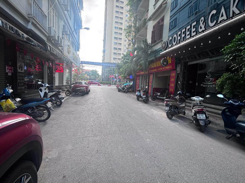 Nhà bán phân lô Nguyễn Chánh, Cầu Giấy 60m² giá 40 tỷ - Siêu phẩm hàng hiếm tại trung tâm!