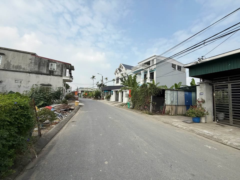 FrontHouse đường Lương Quy - Lê Lợi 114m² - Kinh doanh sầm uất, chính chủ!