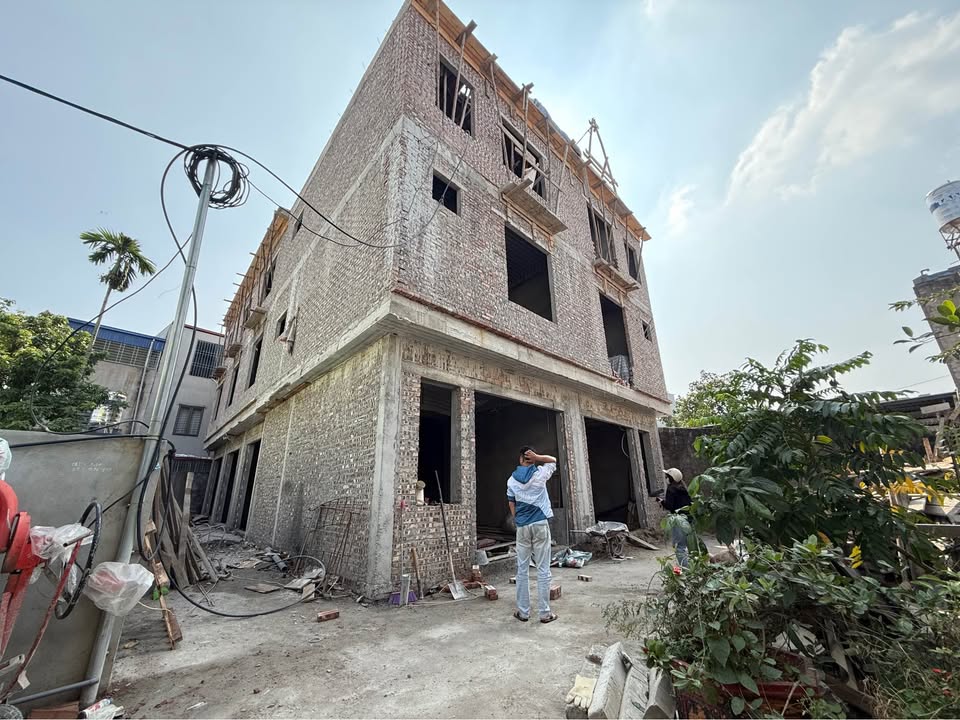 Nhà 3 tầng lô góc Phường Phù Liễn 45m² giá 2 tỷ - Vị trí đẹp gần ngã 5 Kiến An!