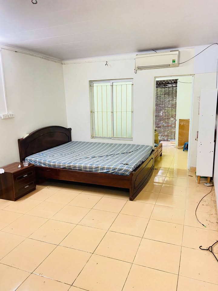 Căn hộ tập thể Thành Công quận Ba Đình 50m² giá 6 triệu - Phù hợp cho gia đình và nhóm bạn