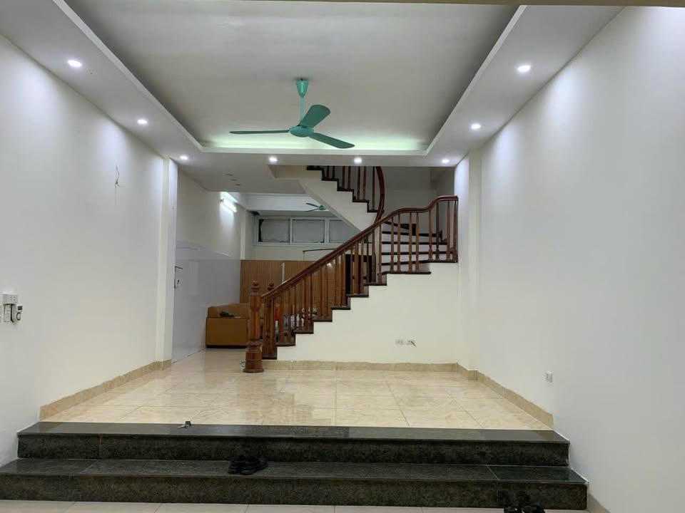 Nhà cho thuê khu đô thị Văn Phú Hà Đông 70m² giá 18 triệu - Sẵn sàng vào ở!