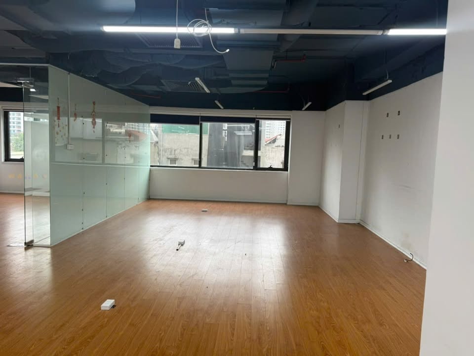 Văn phòng cho thuê tại Imperia Garden 160m² giá 40 triệu - Không gian làm việc lý tưởng!