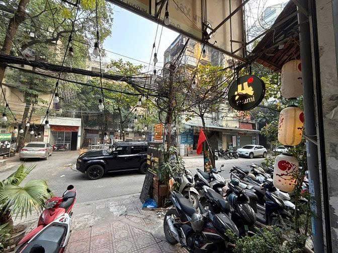 Văn phòng cho thuê Nguyên Hồng Đống Đa 65m² giá 13 triệu - Vị trí sầm uất, an ninh tốt!