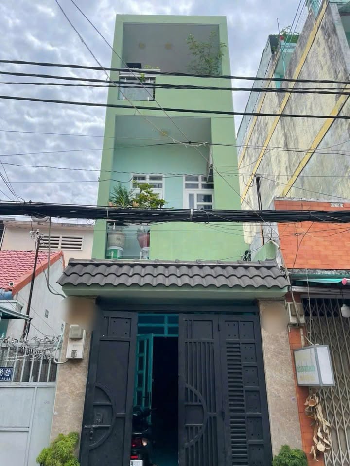 Nhà riêng Hxh Cách Mạng Tháng 8, P. Hoà Hưng 52.5m² giá 7.99 tỷ - Sẵn sàng vào ở ngay!