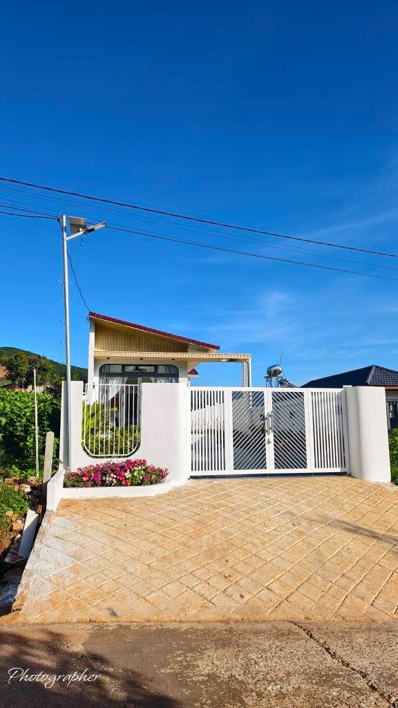 Nhà riêng tại Nam Ban, Lâm Hà 229m² giá 2.1 tỷ - Không gian sống lý tưởng!