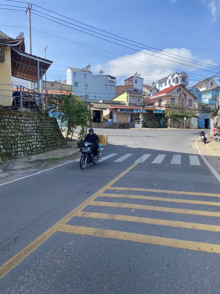 Bán lô đất mặt tiền đường Hai Bà Trưng, Đà Lạt 63m² giá 7.5 tỷ - Kinh doanh đắc địa!