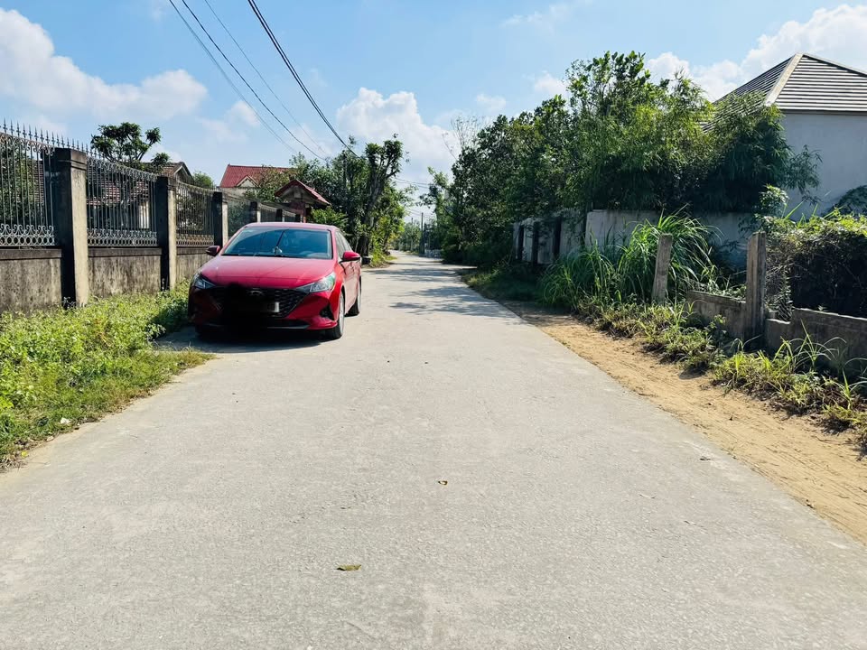 Đất nền mặt tiền đường Mười Uyển, Nghi Ân, TP Vinh 103m² giá 3 tỷ - Vị trí vàng dễ đầu tư!