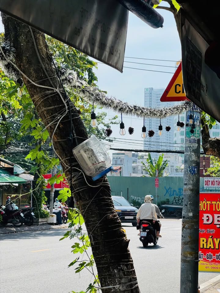 Nhà riêng Quận 4, 50m², giá 3.45 tỷ - Khu vực an ninh, gần Quận 1!