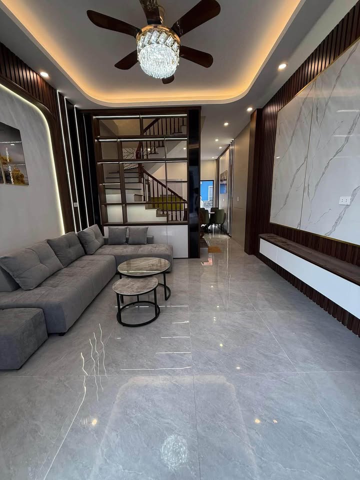 Nhà 4 tầng Trần Lãm 45m² giá 3,2 tỷ - Sổ đỏ chính chủ, ở ngay!