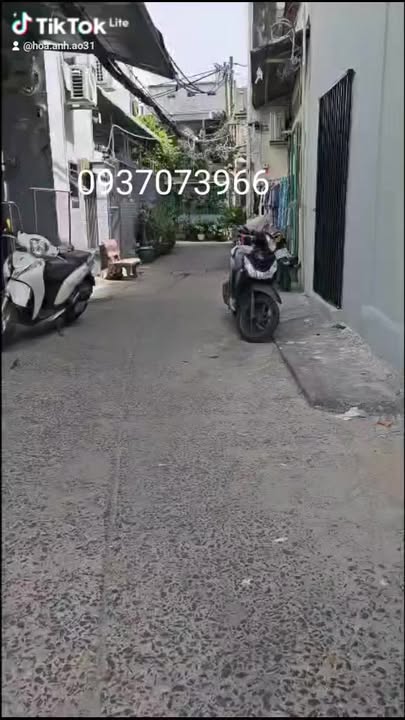 Nhà góc 2 mặt tiền Tạ Quang Bửu, 30m² giá 3.7 tỷ - Sẵn sàng vào ở ngay!