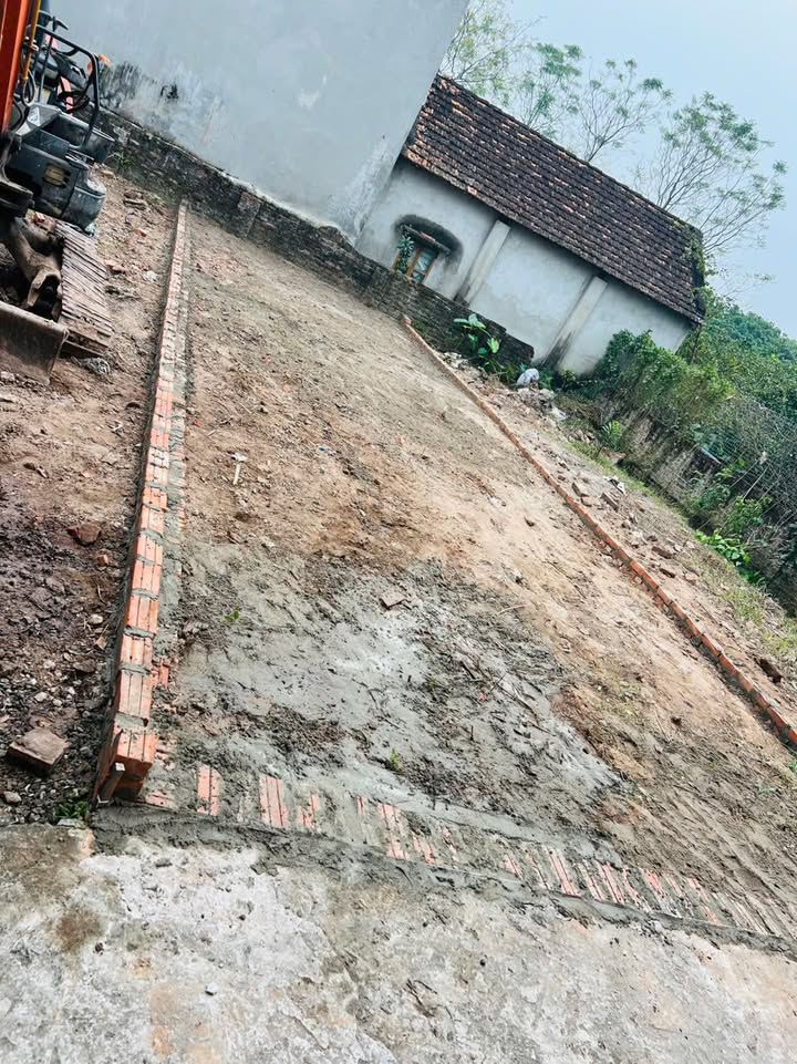 Đất nền Hưng Đạo, Hoàn Kiếm 54m² giá 2,x tỷ - Đầu tư tiềm năng ngay!