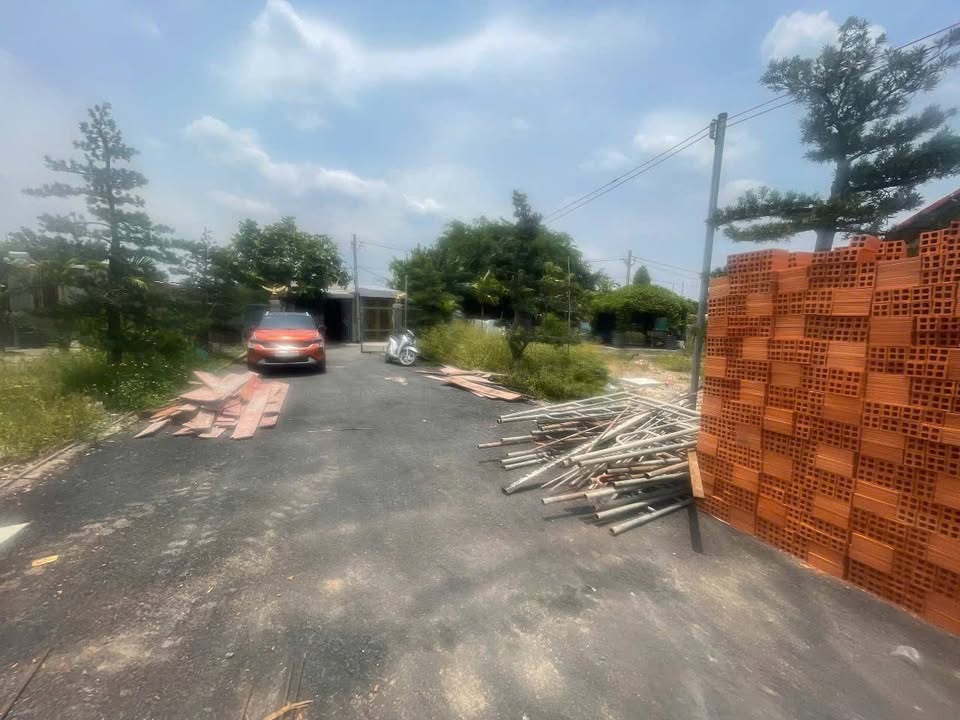 Nhà xưởng Hóc Môn 3100m² giá 39 tỷ - Cơ hội đầu tư tuyệt vời!