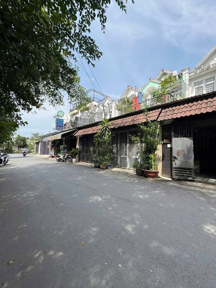 Nhà mặt tiền Hiệp Thành 45, Q12, 72m² giá 4.9 tỷ - Gần chợ, kinh doanh tốt!