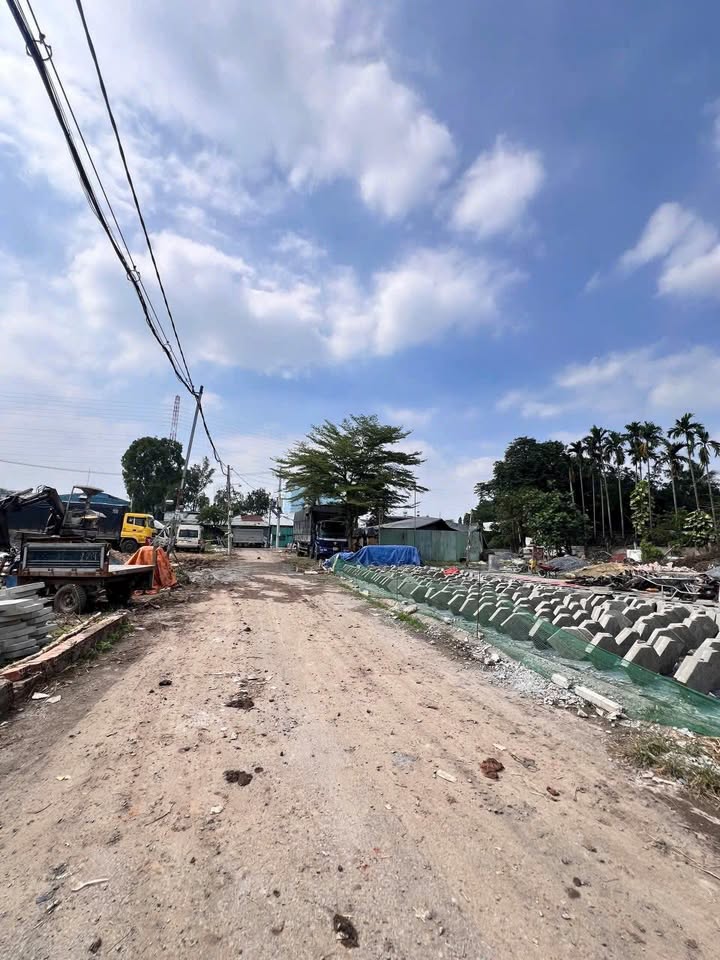 Đất thổ cư An Phú Đông 52m² giá 3.7 tỷ - Sổ hồng riêng, xe tải vào tận nơi!