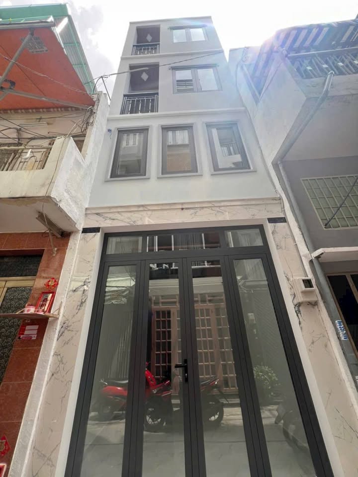 Nhà mới HXH Điện Biên Phủ, Q.3 giá 6.8 tỷ - Thiết kế hiện đại, full nội thất!