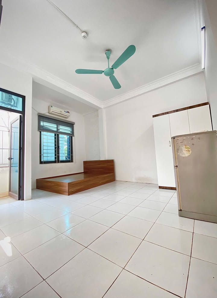 Phòng trọ cho thuê tại Kim Giang, 30m² chỉ 4.3 triệu - View thoáng mát, đầy đủ tiện nghi!