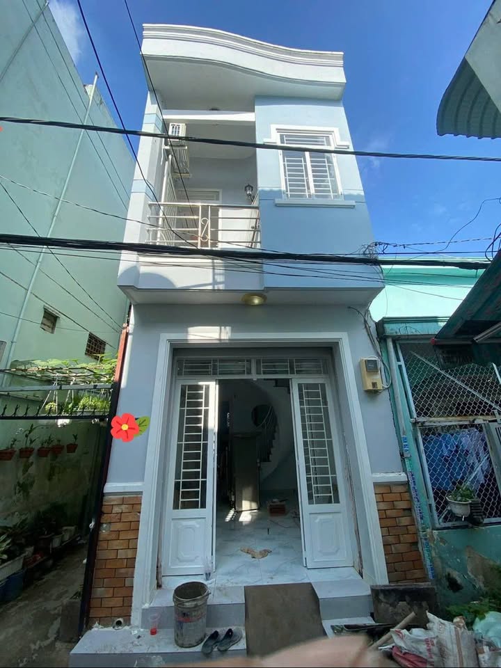 Nhà cho thuê tại Thủ Đức 80m² giá 7.5 triệu - Tiện nghi đầy đủ, vị trí thuận lợi!