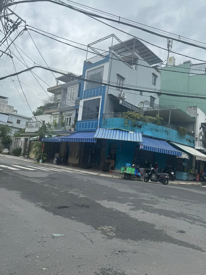 Nhà 3 tầng mặt tiền 7,5m đường Lê Bá Trinh, Hải Châu, Đà Nẵng - Tiện kinh doanh ngay gần chợ!