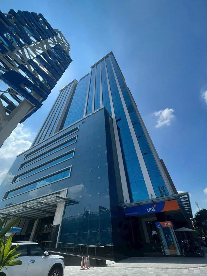 Văn phòng cho thuê Vinacconex Diamond Tower Hai Bà Trưng 158m² - Ưu đãi hấp dẫn chỉ trong giai đoạn này!