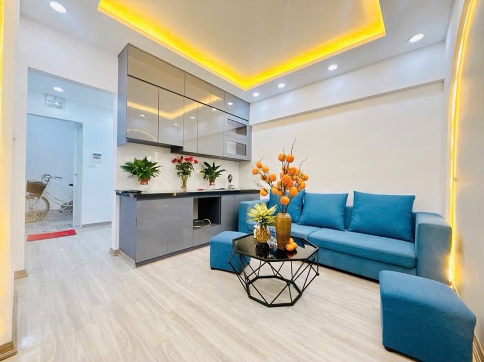 Căn hộ tập thể Đống Đa 56m² giá 3 tỷ - Tiện ích đa dạng, gần trường học!