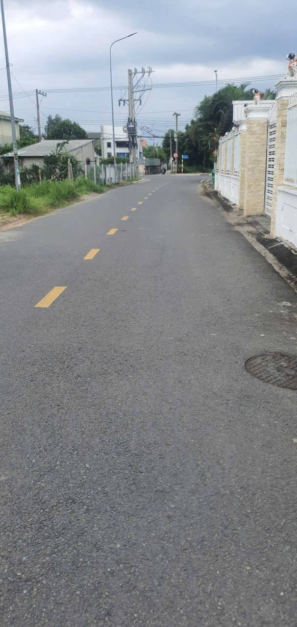 Bán đất mặt tiền đường Bình Nhâm 42, 374m² giá 8.5 tỷ - Đầu tư sinh lời ngay!