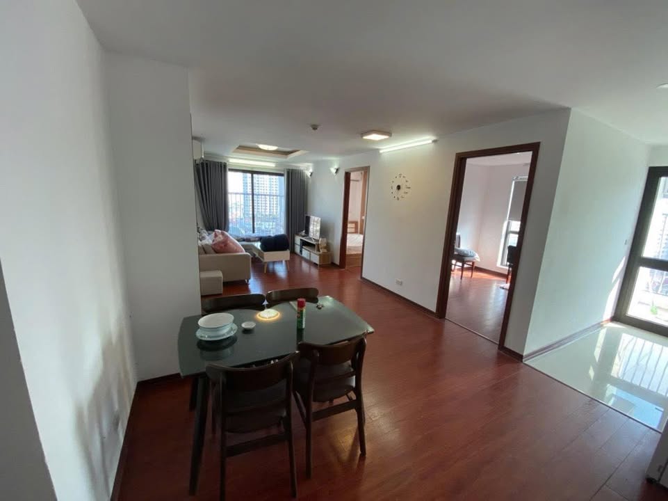 Căn hộ A6 Nam Trung Yên 50m² giá 8 triệu - Sẵn sàng cho thuê!