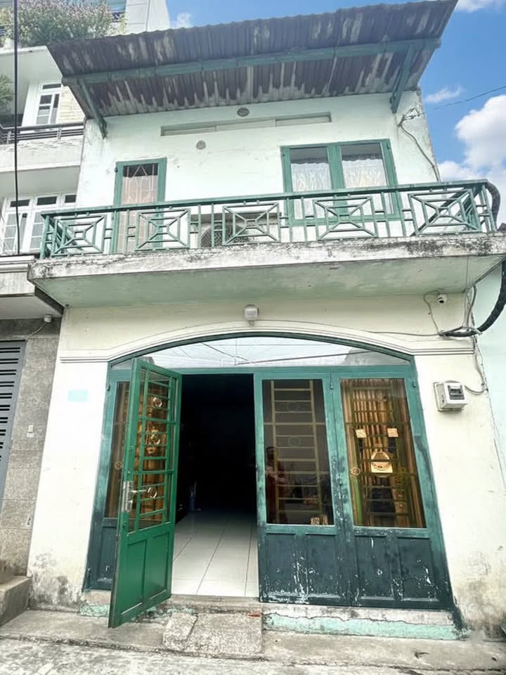 Nhà mặt tiền Đông Hưng Thuận 2, Q.12, 116m², giá 11.3 tỷ - Giảm ngay 600 triệu!