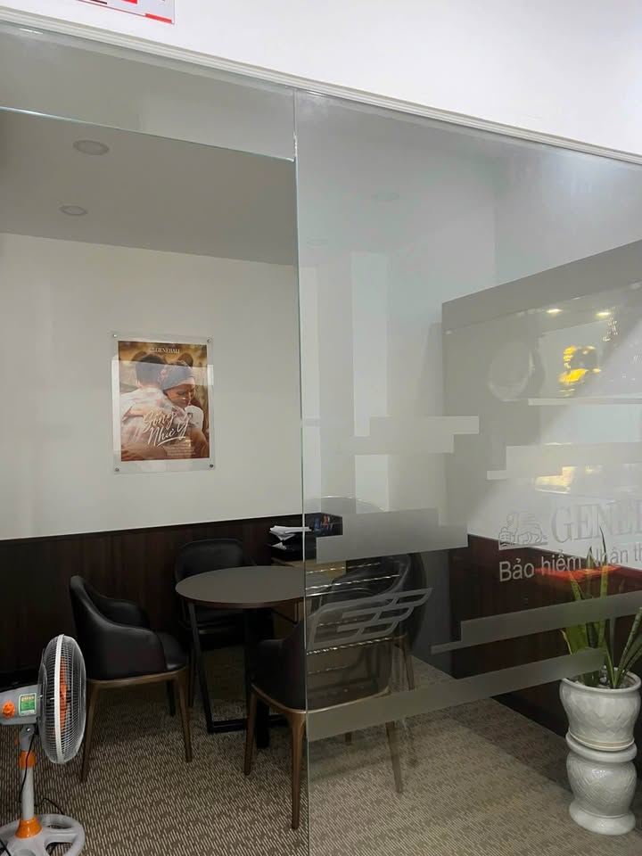 Nhà mặt tiền Cửu Long, Phước Hoà, Nha Trang 200m² giá 22 triệu - Phù hợp văn phòng, spa, trường học!