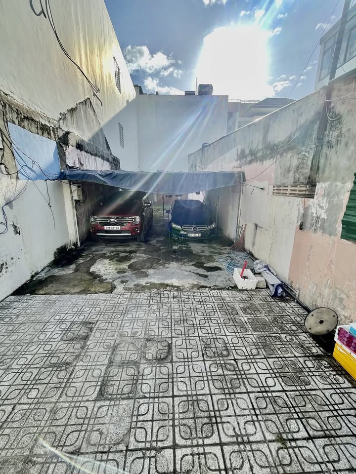 Cho thuê mặt bằng đất 150m² Phước Tiến giá 30 triệu - Khu vực sầm uất, tiện kinh doanh!