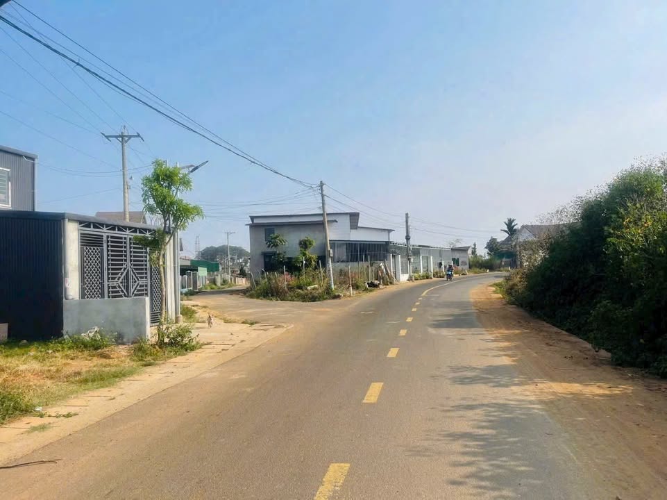 Đất nền mặt tiền đường nhựa Đức Trọng 141m² giá 1.35 tỷ - Cơ hội đầu tư sinh lời!