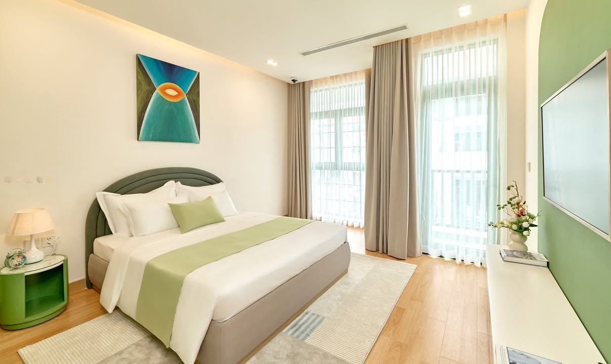 Nhà phố Liền Kề Sun Urban City Hà Nam 200m² giá 3.7 tỷ - Vị trí đắc địa, tiện ích đầy đủ!