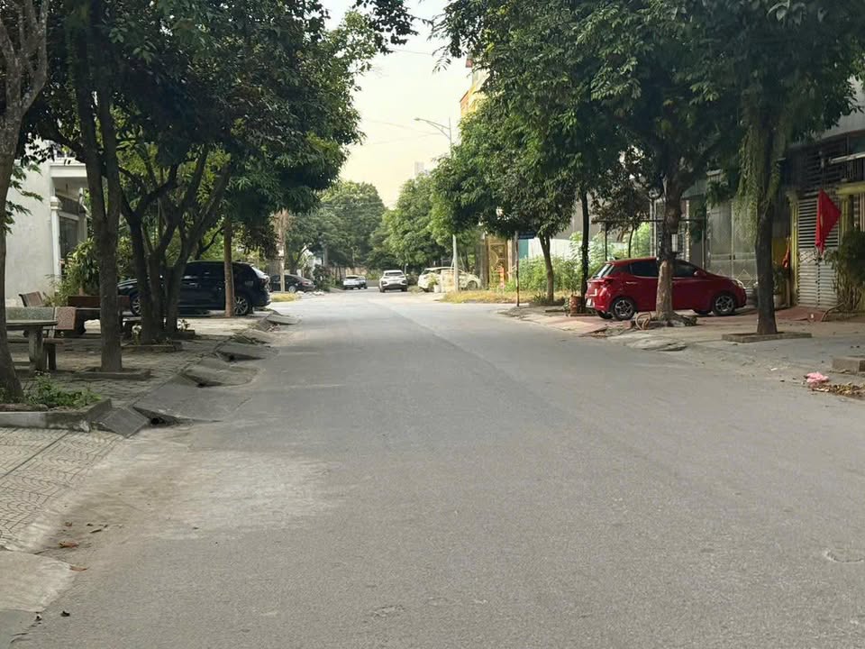 Đất nền đường Ngô Sỹ Liên, Phủ Lý, 100m² giá 5 tỷ - Cơ hội đầu tư tuyệt vời!