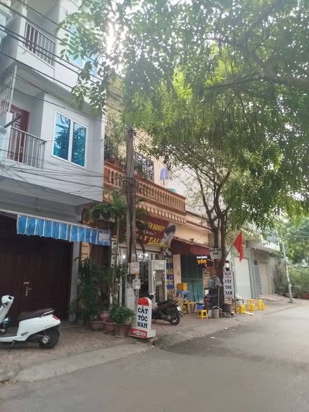 Đất phân lô Văn Quán 82m² giá 22 tỷ - Tặng nhà 2 tầng mặt tiền 5,9m!