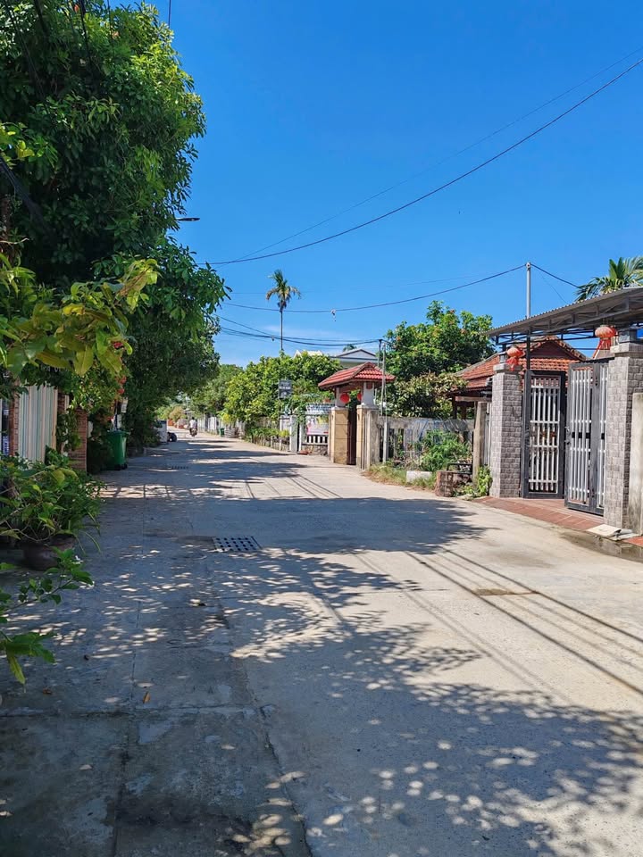 Đất mặt tiền đường bê tông Cẩm Thanh 130m² giá chỉ 4 tỷ - Cơ hội đầu tư lý tưởng!