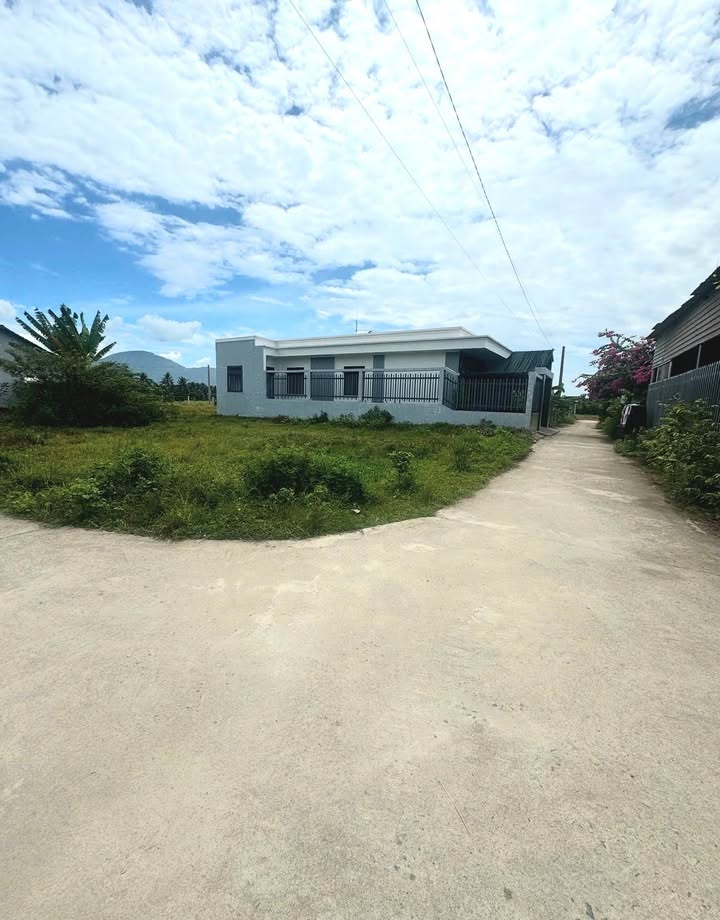 Đất nền Diên Sơn Khánh Vĩnh 187m² giá 1.359 tỷ - Lô góc 2 mặt tiền, pháp lý rõ ràng!