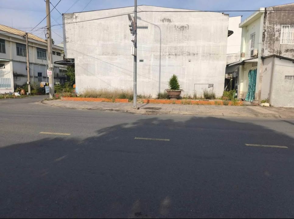 Đất nền góc đường Thiên Hộ Dương, phường 4, TP. Cao Lãnh - 62.9m² giá 3.2 tỷ - Cơ hội đầu tư hấp dẫn!