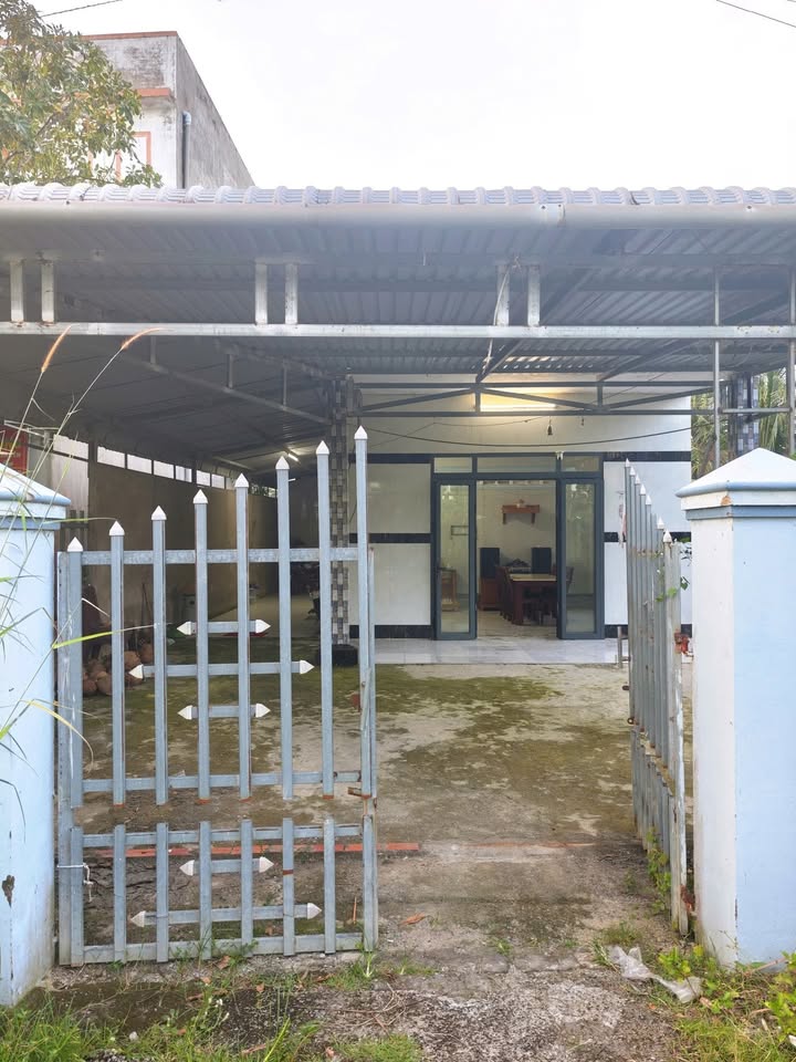 Nhà riêng Thổ Sơn, Hòn Đất 540m² giá 1.05 tỷ - Tiện nghi, gần chợ Vạn Thanh!