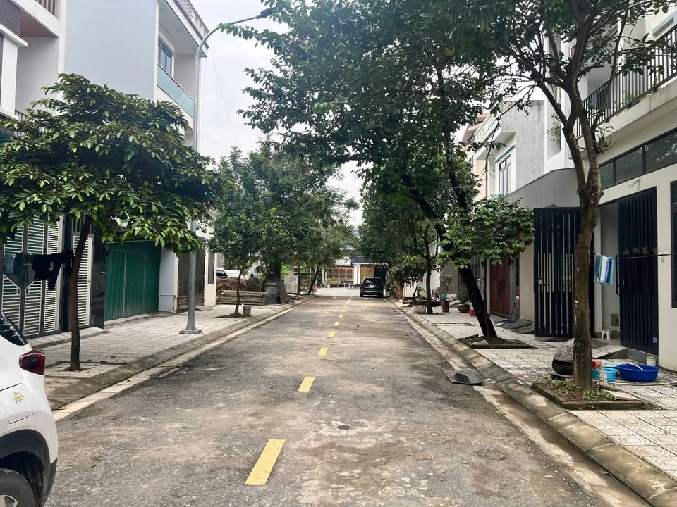 Đất nền HUD Châu Sơn 93m² giá 3.4 tỷ - Hướng Nam phong thủy đẹp!