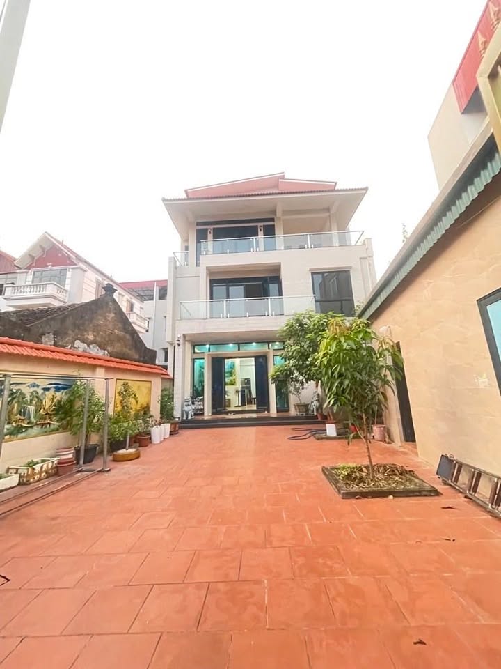 Nhà 3 tầng Tiên Kha Đông Anh 221m² - Thiết kế rộng thoáng, gần trường học cao cấp