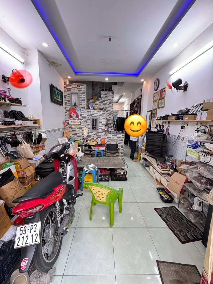 Nhà bán 1 Lầu, Sân Thượng đường Mai Hắc Đế, Q8 - 56m² giá 3.9 tỷ - Thương lượng nhẹ!